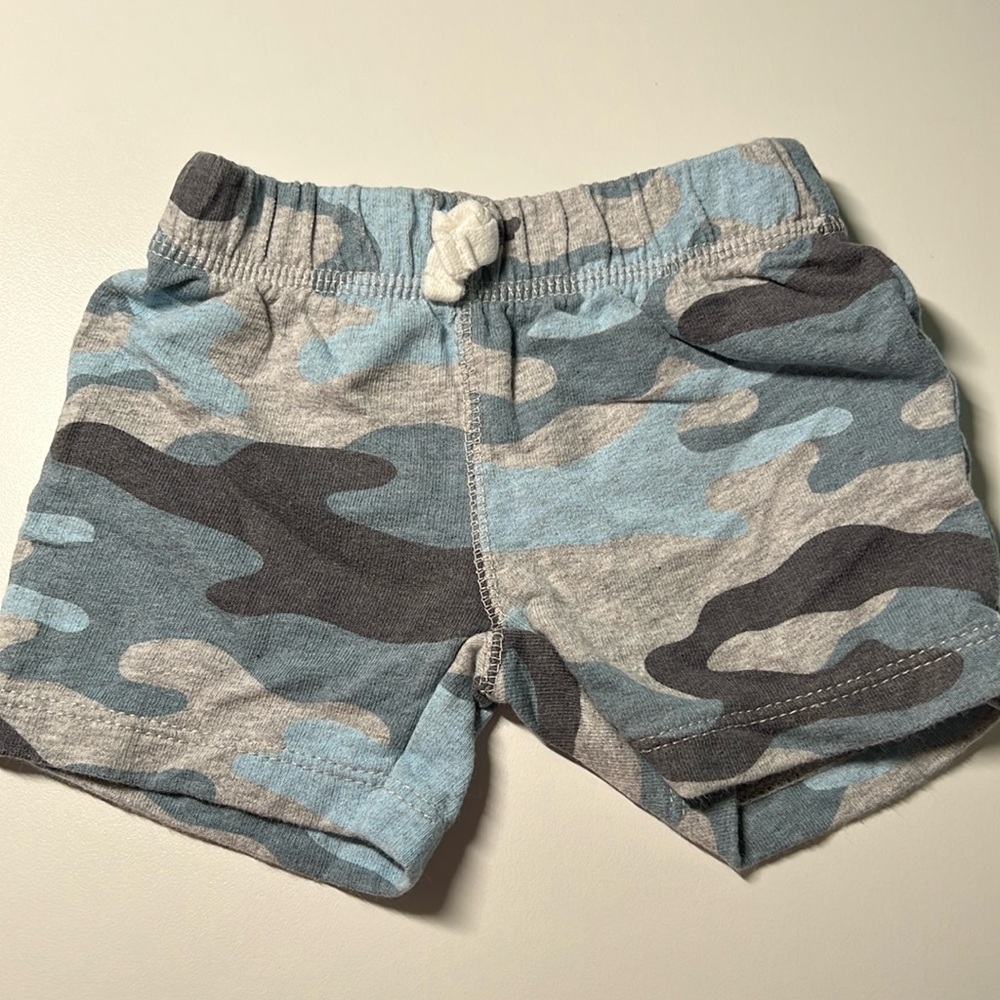 3 for $9 
NWOT Carter’s camo shorts, 6M. Never worn